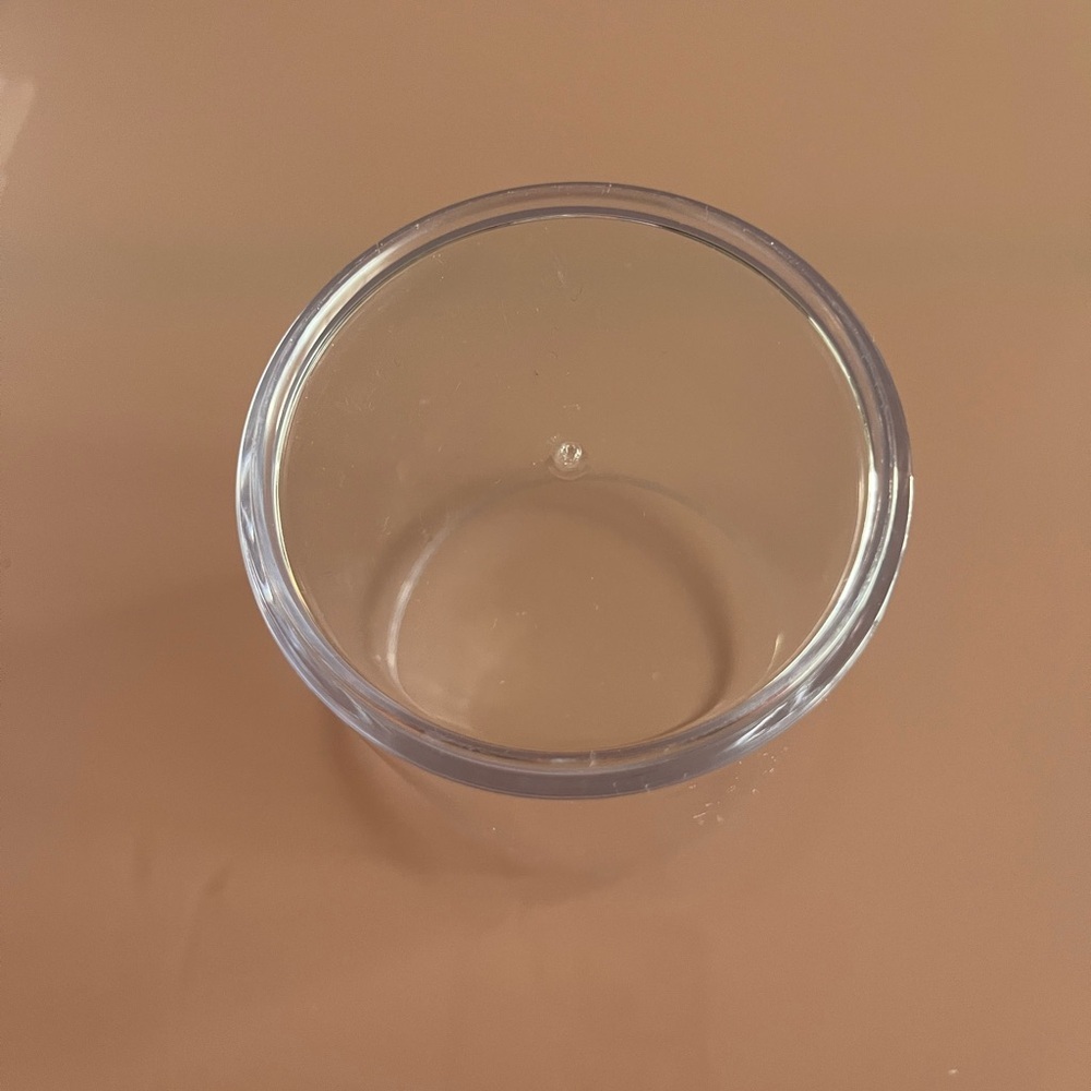 ✨ Clear Plastic Storage Jar with Bamboo Lid ✨ - Picture 6 of 8